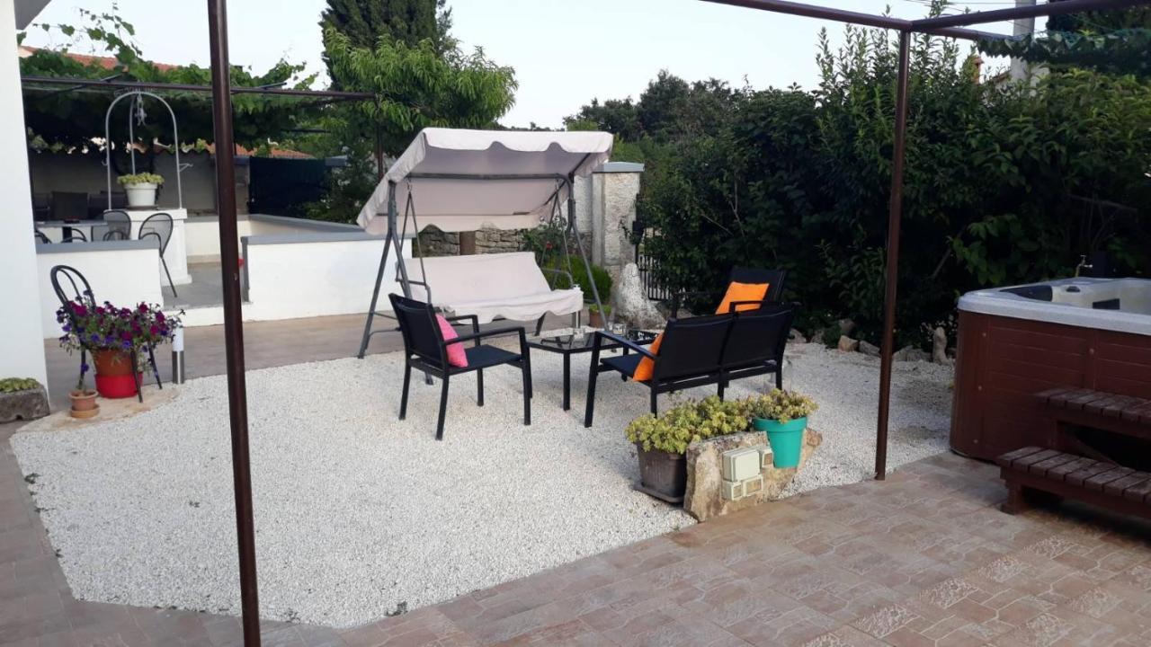 Holiday Home Dioniza Vodnjan Buitenkant foto